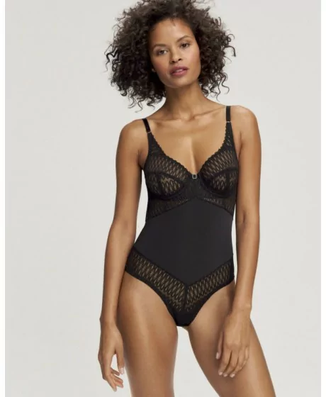 Triumph Aura Spotlight BSW kompressiooni kapuutsiga kampsun