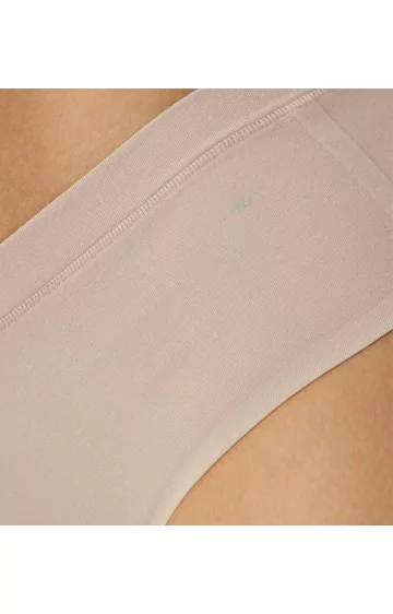 Triumph Smart Natural Hipster EX