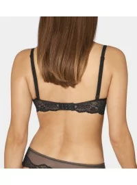 Triumph Amourette Charm W02