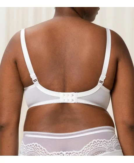 Triumph Beauty-Full Darling W02