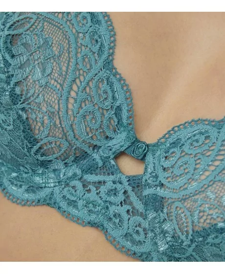 Triumph Amourette 300 W