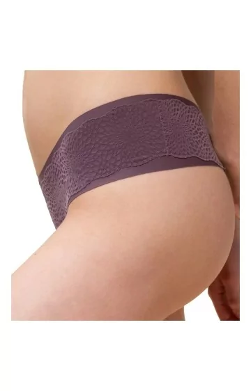 Triumph Velveteen Sensation Brasiilia