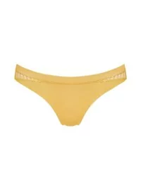 Triumph Aura Spotlight High Leg string Triumph Aura Spotlight High Leg string