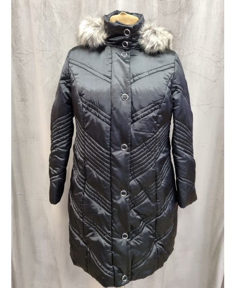 Tepitud kapuutsiga MONA jakk