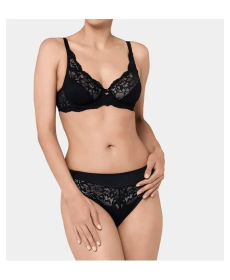 TRIUMF AMOURETTE VÕLU W