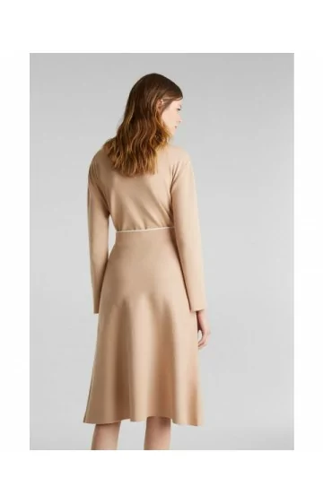 "Esprit kollektsiooni seelik