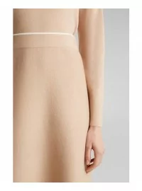 "Esprit kollektsiooni seelik