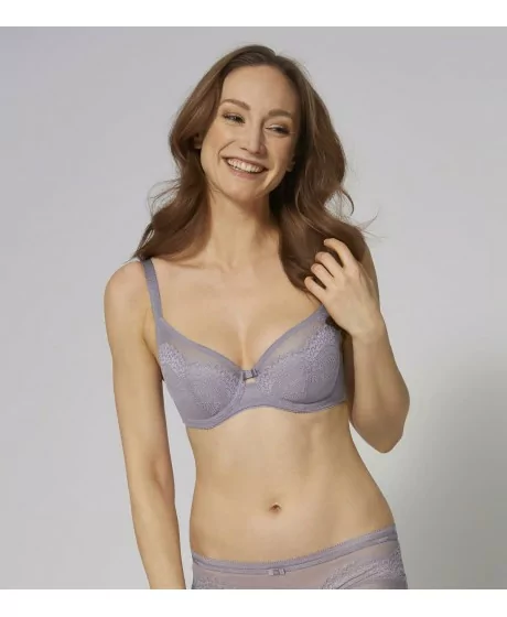 Triumph Beauty-Full Darling W02