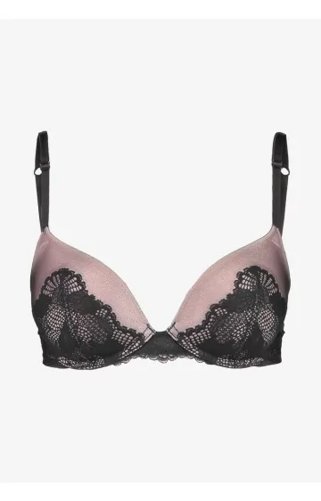 Triumph Lace Spotlight WHUM koos PUSH-UPiga