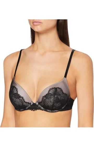 Triumph Lace Spotlight WHUM koos PUSH-UPiga