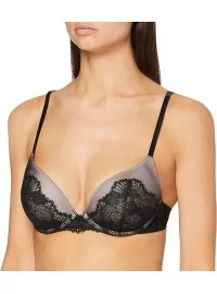 Triumph Lace Spotlight WHUM koos PUSH-UPiga