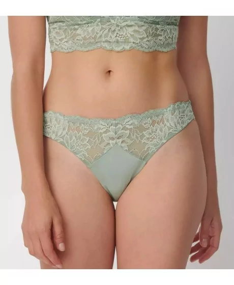 Triumph Amourette Charm Pure Brazilian