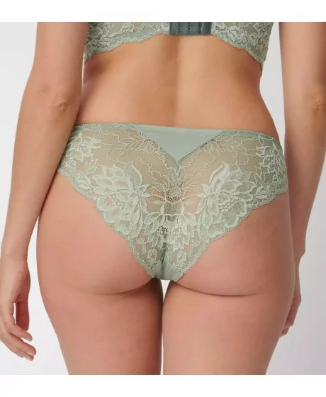 Triumph Amourette Charm Pure Brazilian