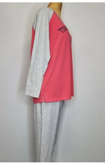 Sheego kontrastsete värvidega pidžaamad