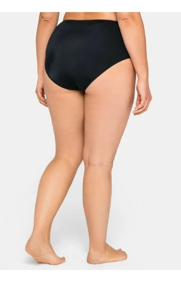 Elegantsed Sheego pitsist aluspüksid