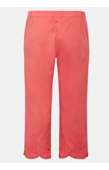 Sheego tikitud otstega capri püksid