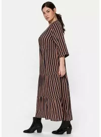 Triibuline Sheego kleit