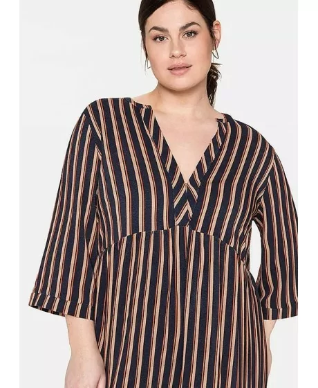 Triibuline Sheego kleit