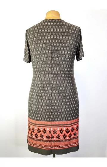 Boyseni kootud kleit