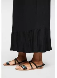 Sirge lõikega Sheego trikookleit