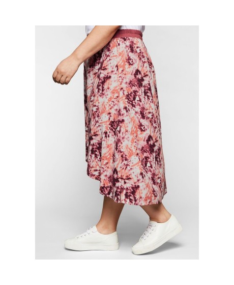 Sheego seelik, mis on ees seotud