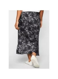 Pilkupüüdev Sheego seelik