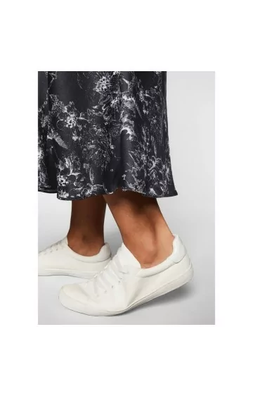 Pilkupüüdev Sheego seelik