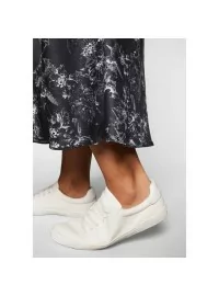 Pilkupüüdev Sheego seelik