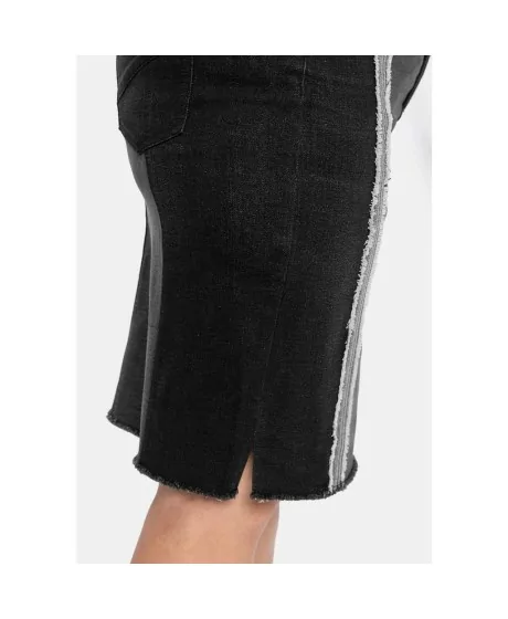 Sheego teksaseelik, mis on figuurilõikega efektiga