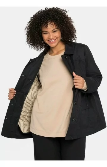 Lühike Sheego vihmamantel koos eemaldatava isolatsiooniga