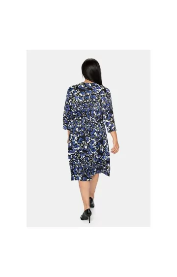 Sheego viskoosist kokteilikleit