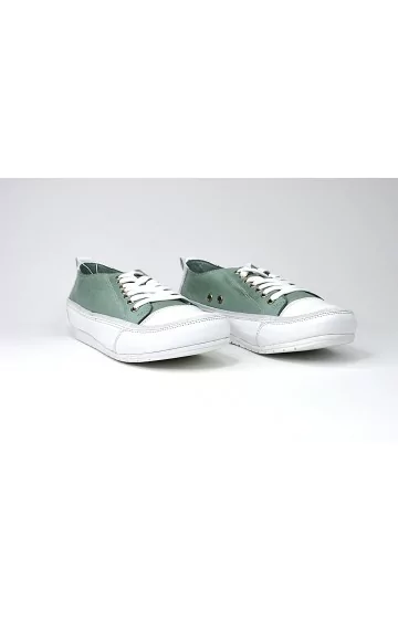 Looduslikust nahast Sheego vabaajajalatsid