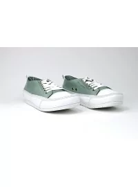 Looduslikust nahast Sheego vabaajajalatsid