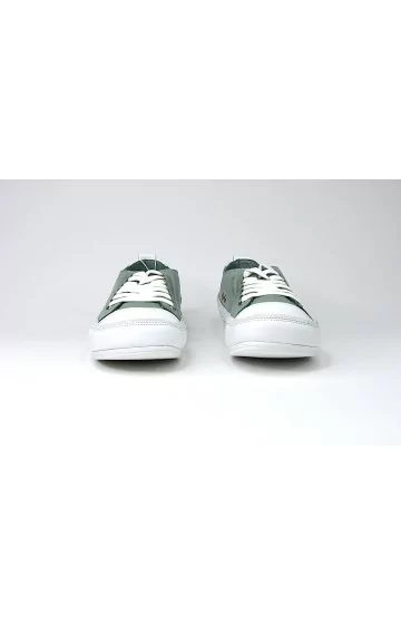 Looduslikust nahast Sheego vabaajajalatsid