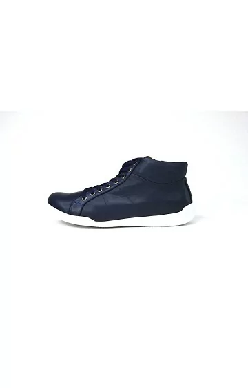 Ehtne nahk Sheego vabaajajalatsid