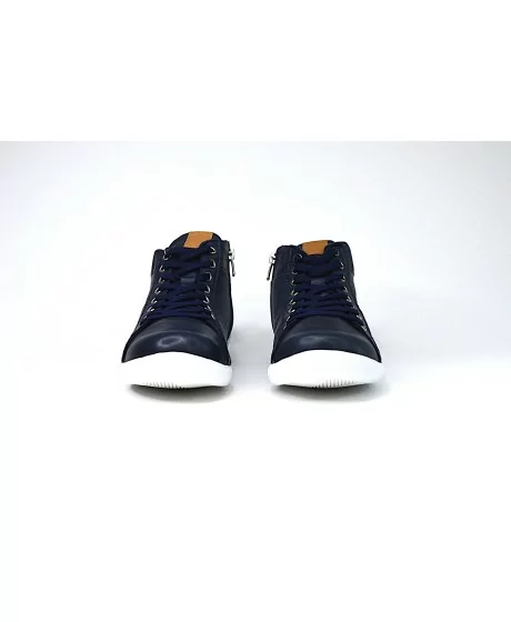 Ehtne nahk Sheego vabaajajalatsid