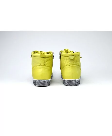 Ehtne nahk Sheego vabaajajalatsid