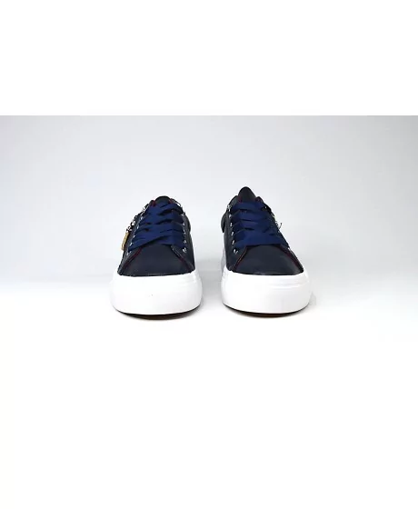 Joe Brownsi ökonahkadest vabaajajalatsid