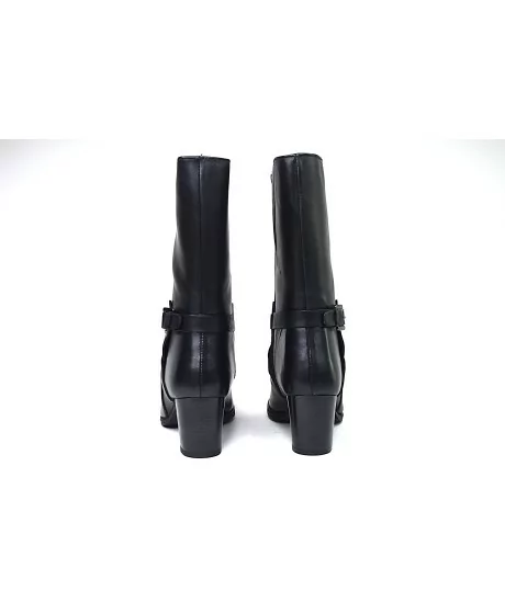 Ehtne nahk Sheego saapad