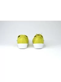 Looduslikust nahast Sheego vabaajajalatsid