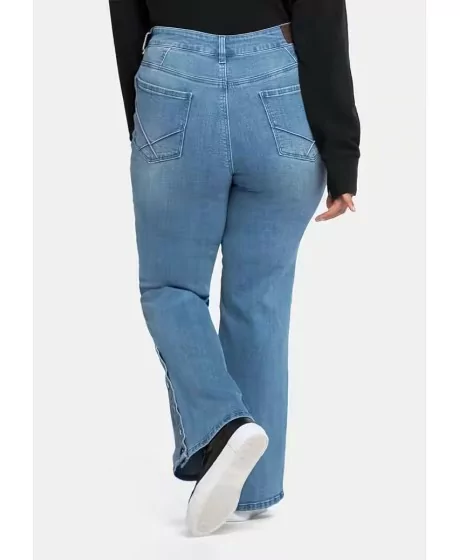 Sheego teksad dekoratiivsete lõikudega