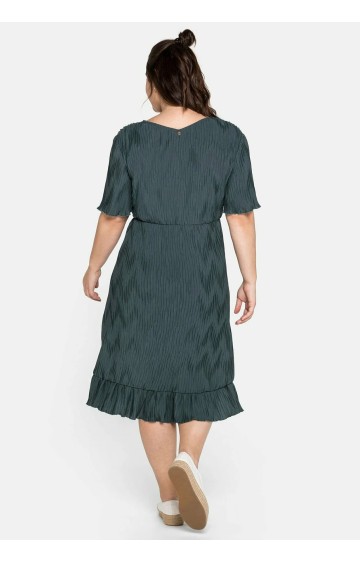 Sheego plisseeritud riidest kleit