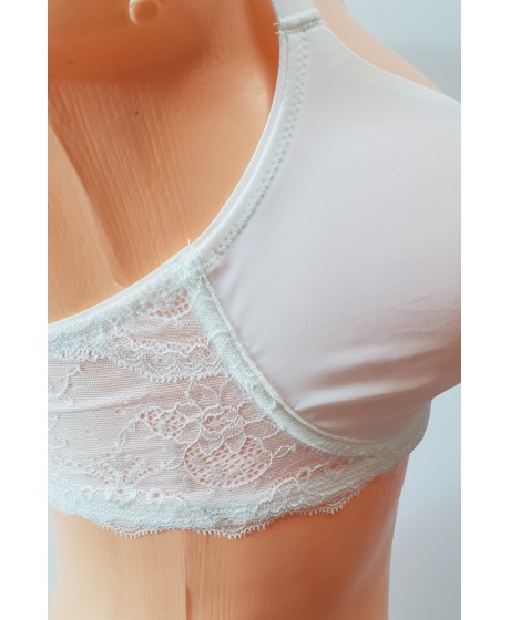 EVA-Dessous rinnahoidja