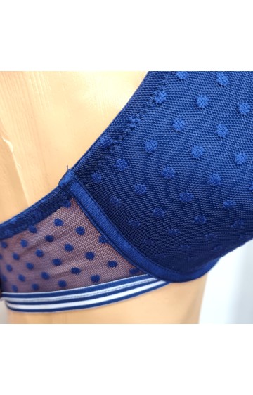 S.Oliveri rinnahoidja vibude ja PUSH UP'iga