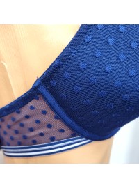 S.Oliveri rinnahoidja vibude ja PUSH UP'iga