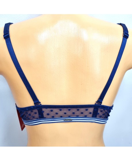 S.Oliveri rinnahoidja vibude ja PUSH UP'iga