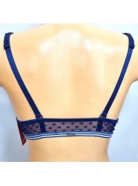 S.Oliveri rinnahoidja vibude ja PUSH UP'iga