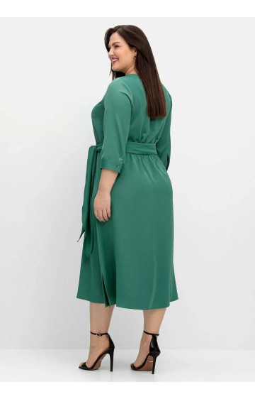 Sheego satiinist kleit