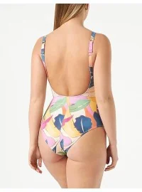 Triumph Summer Allure OP 01 Triumph Summer Allure OP 01