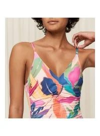 Triumph Summer Allure OP 01 Triumph Summer Allure OP 01
